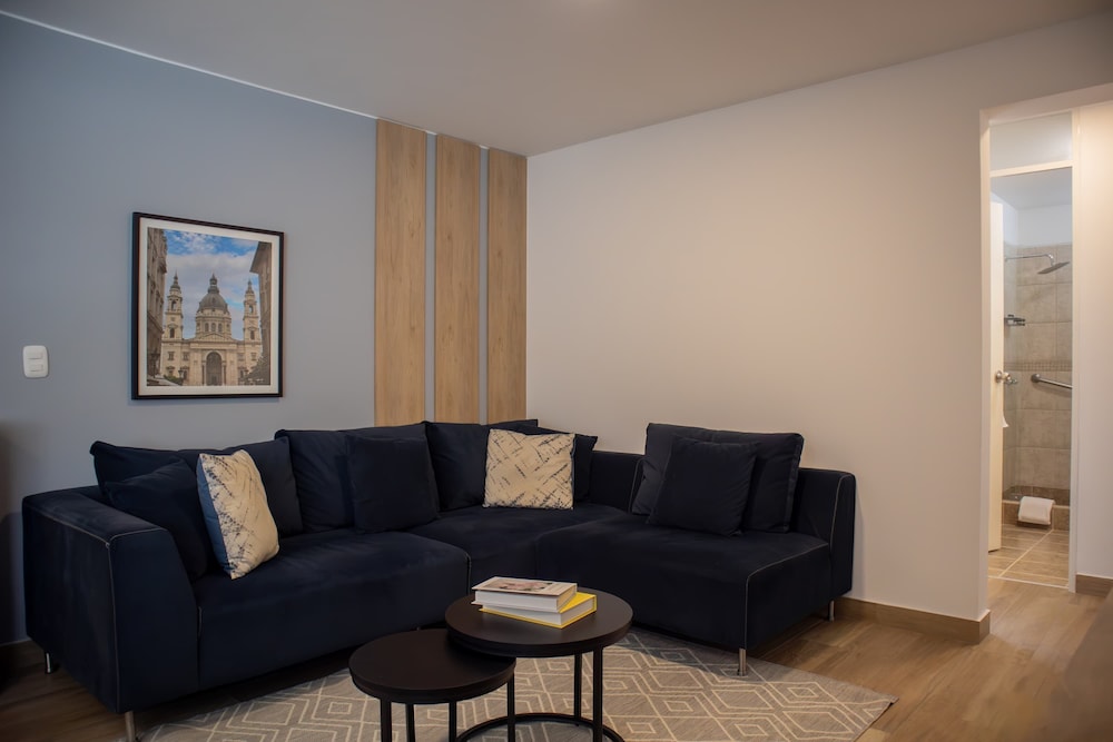 w Stunning 3BR in Miraflores