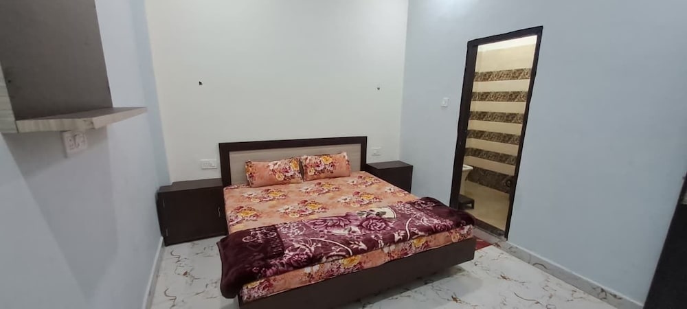 Brij Nandan Place
