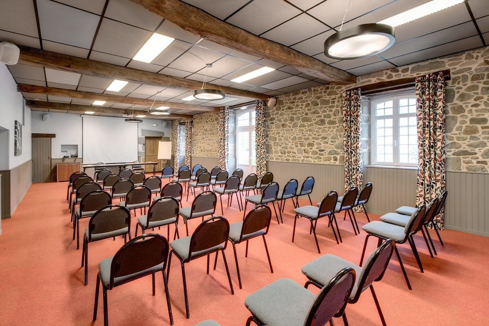 meeting & event spaces