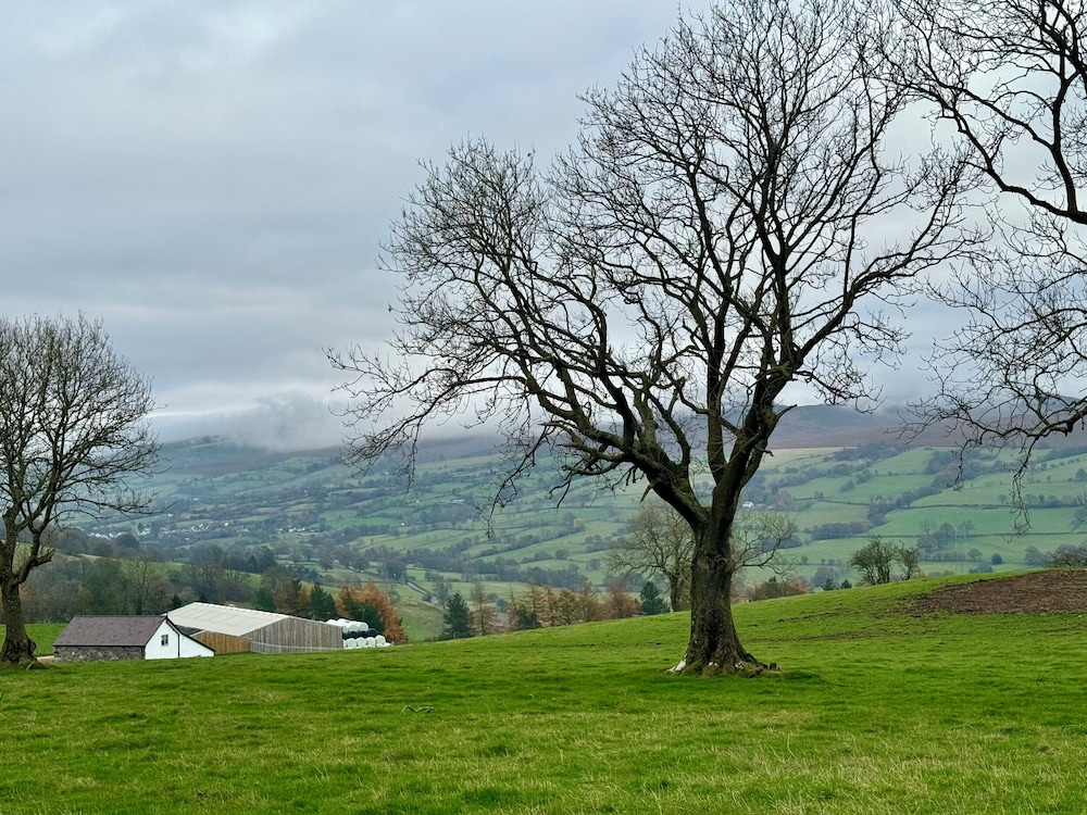 Beudy Pwll Pridd