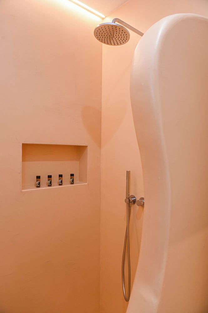 MAEVA Santorini Suites