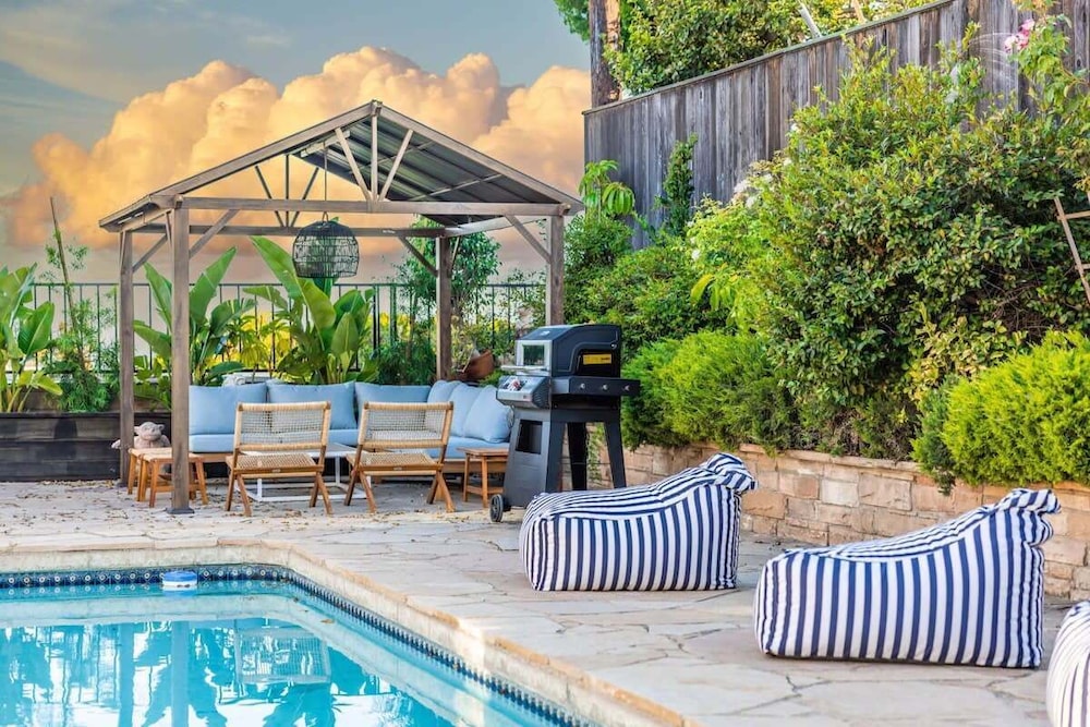 @ Marbella Lane - Vibrant & Chic Designer Home
