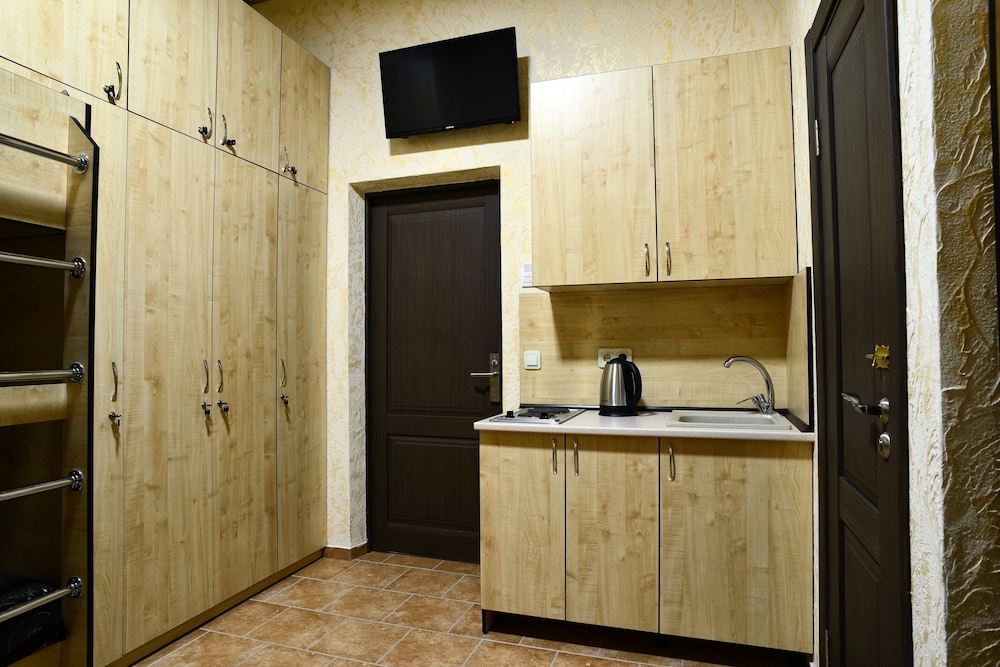 LOGOVO hostel