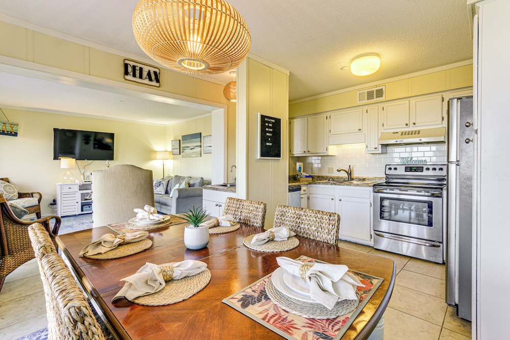 Pool Access: Beachfront Hilton Head Resort Condo