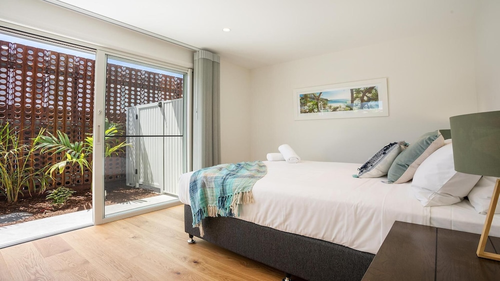 Your Luxury Escape - Ocean Pearl view 3