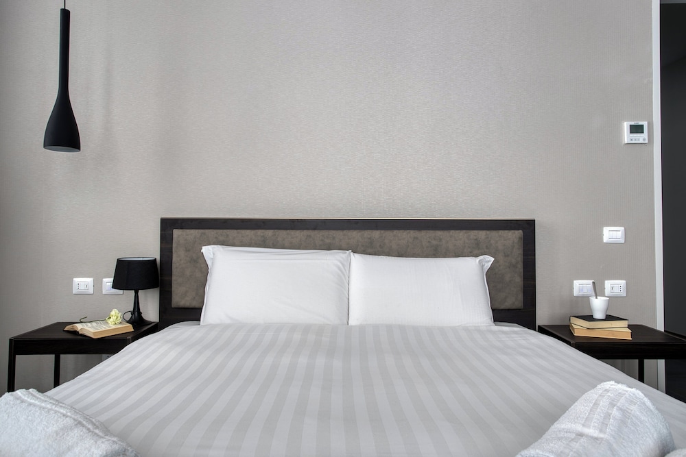 Superb Room for 4 near Duomo di Milano