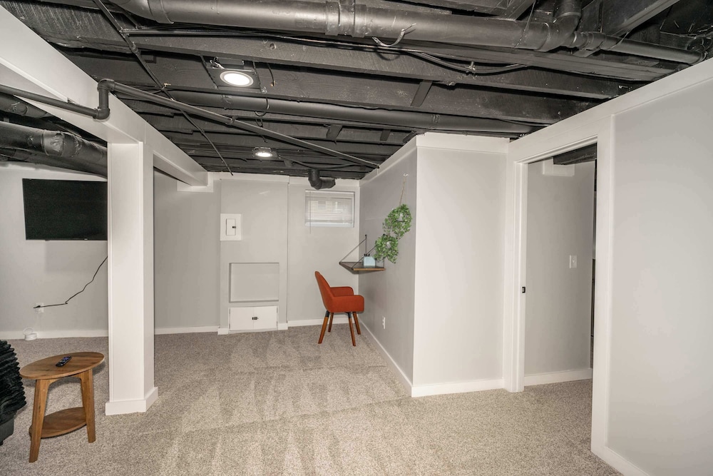Modern Cincy Home - For 6