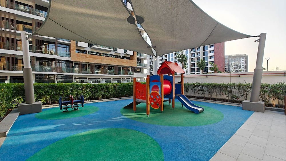 Indulging 1 Bedroom in Azizi Riviera 6