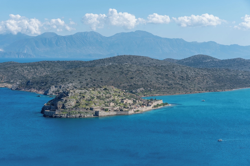 Notiko villas