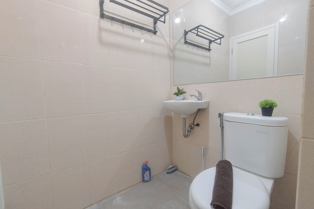 2Br Near Iph School At Bale Hinggil Apartment