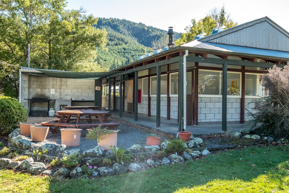 Alpine Adventure Holiday Park