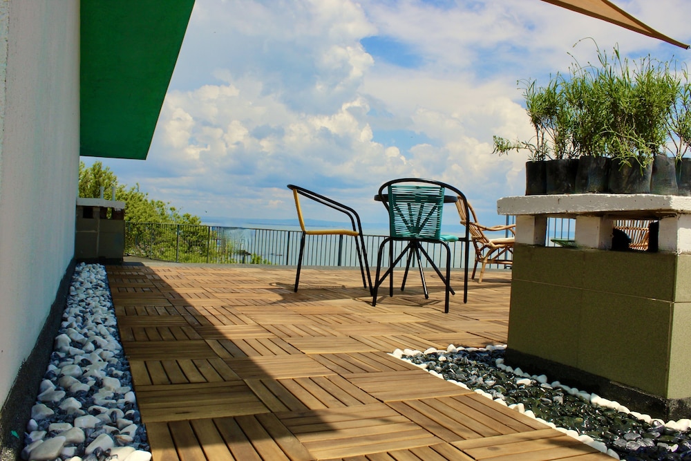 SUNSET ART HOTEL