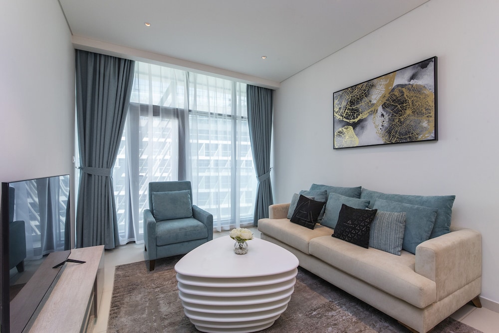 Ideal 1BR with Sea View on Palm Jumeirah