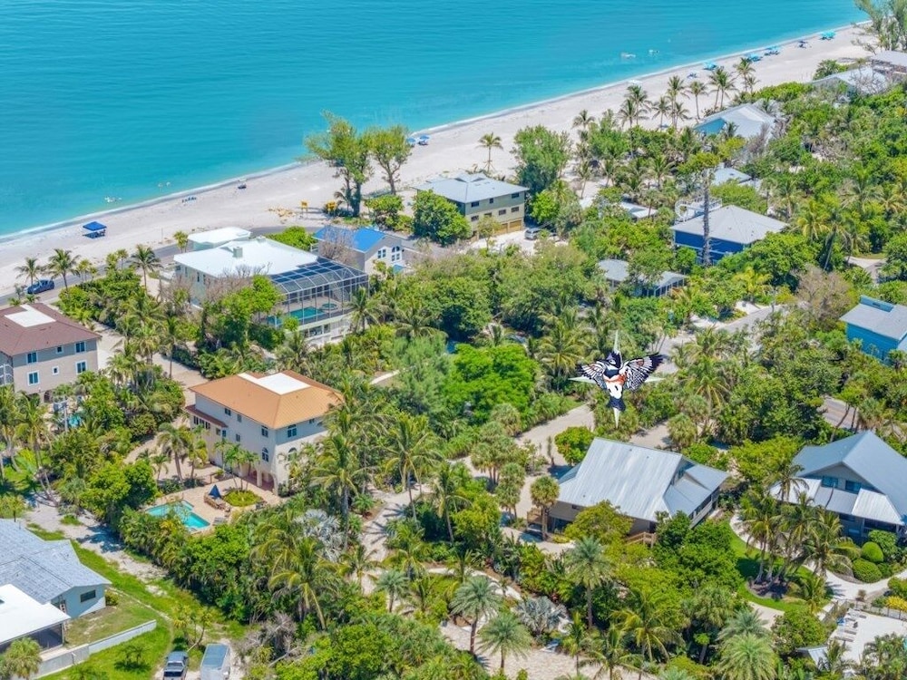 Ventura Captiva 2b 3 Bedroom Condo