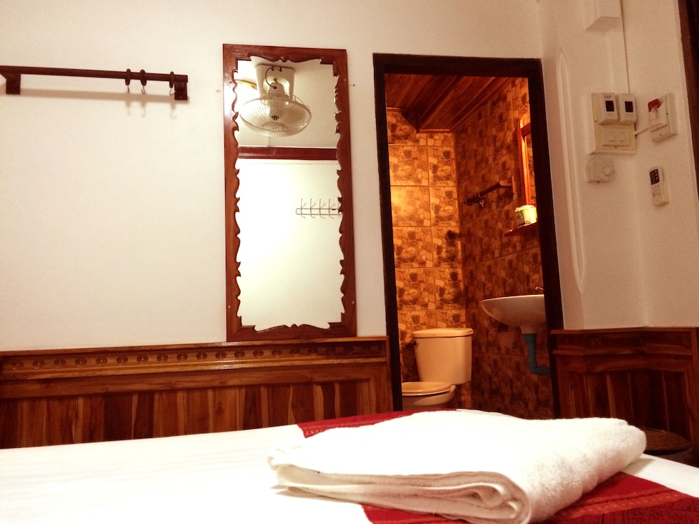 Apple Guesthouse