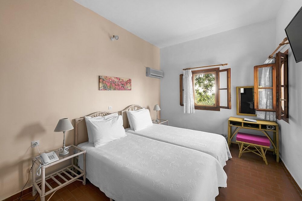 Cavo Grosso Bungallows