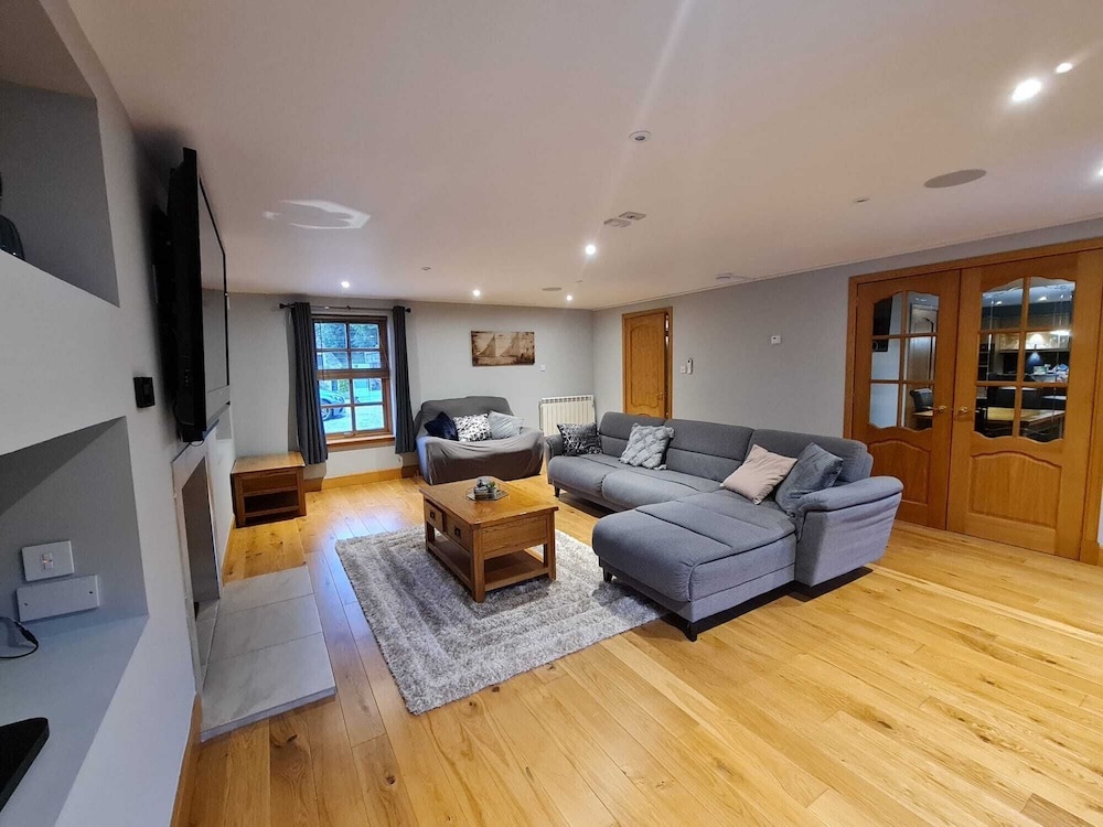 Woodview House and Spa view 5