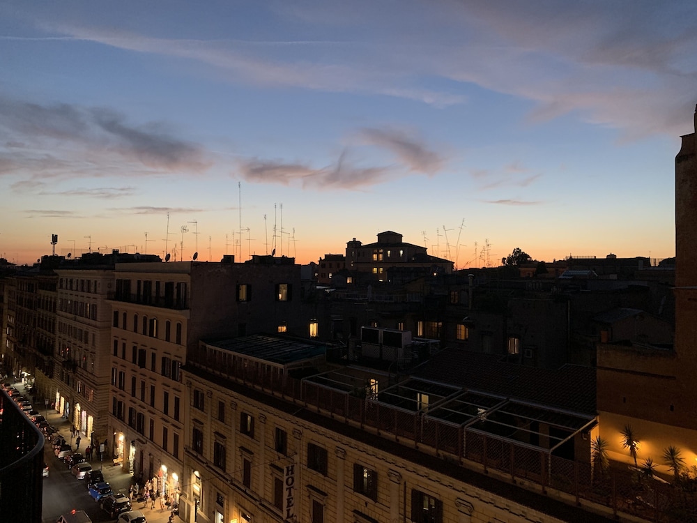 Cavour Urban Rooms