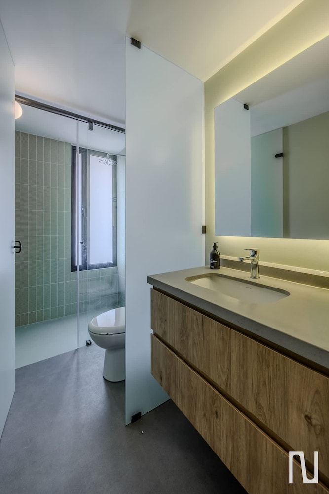NOK Urban 4BR With Balcony in Zona Rosa