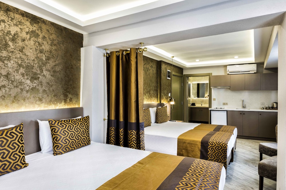 Ayramin Deluxe Hotel - Image 50