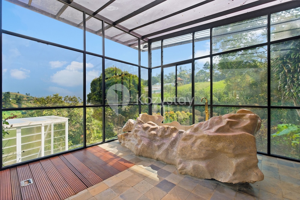 Griya Keraton Villa by Kozystay - Dago