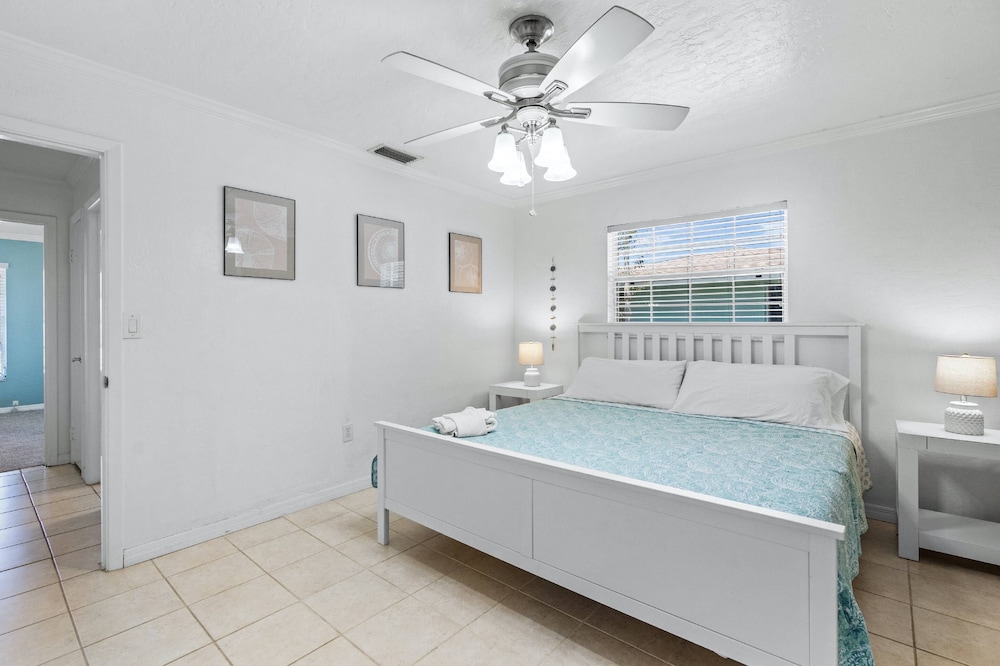 Sand Dollar Cottage