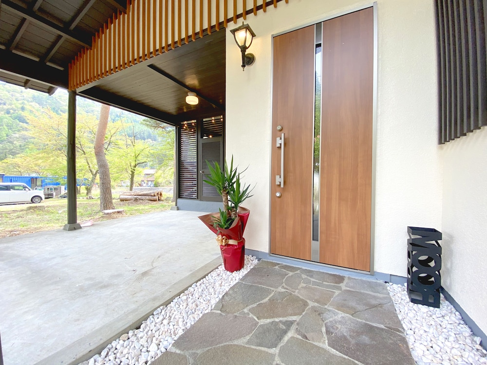 Youan view 3