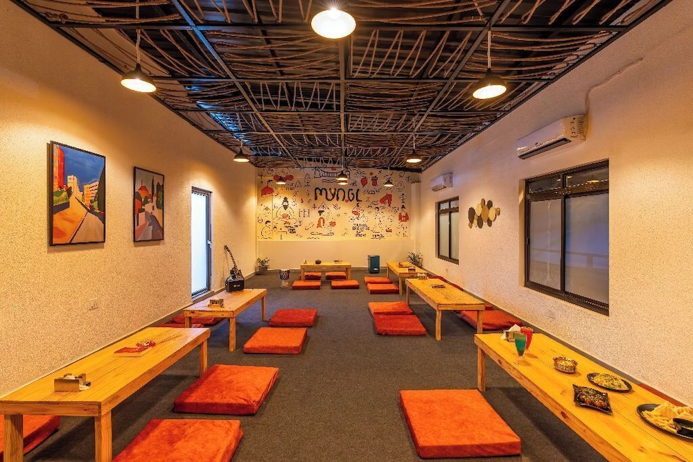 The Hosteller Rishikesh Laxman Jhula