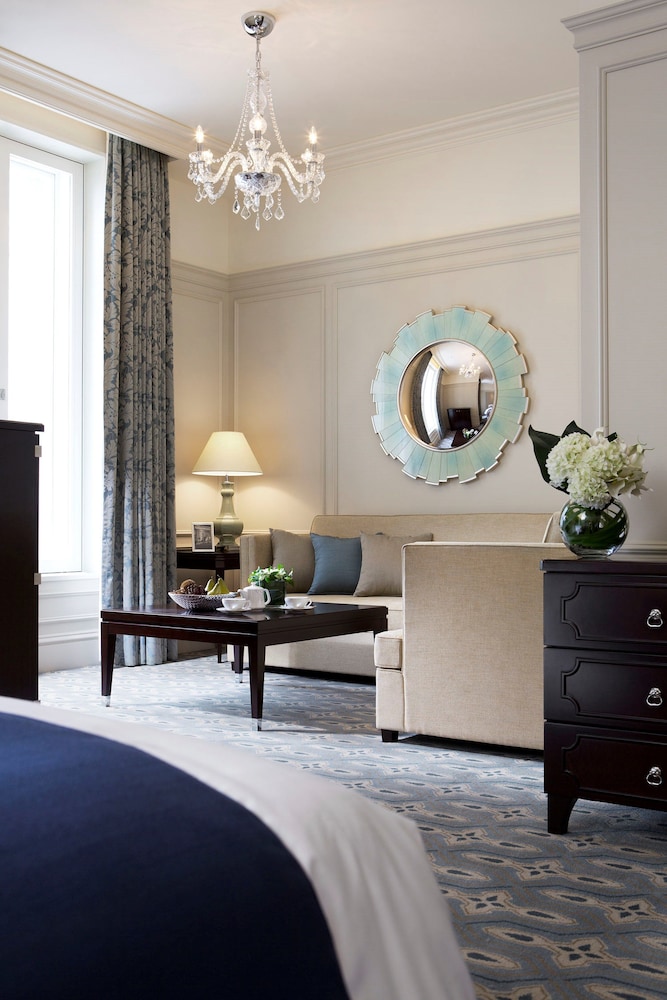 The Tokyo Station Hotel 17