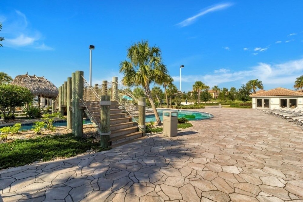 Luxury 5br Villa Near Disney Pool & Golf Retreat 5 Bedroom Villa