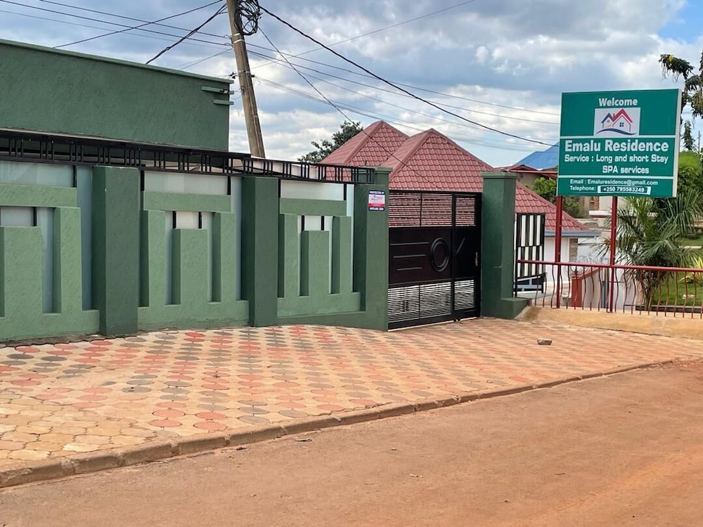 Emalu Residence