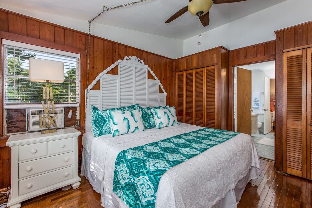 Coastal Escape - Indian Rocks Beach 2 Bedroom Apts by Redawning view 4