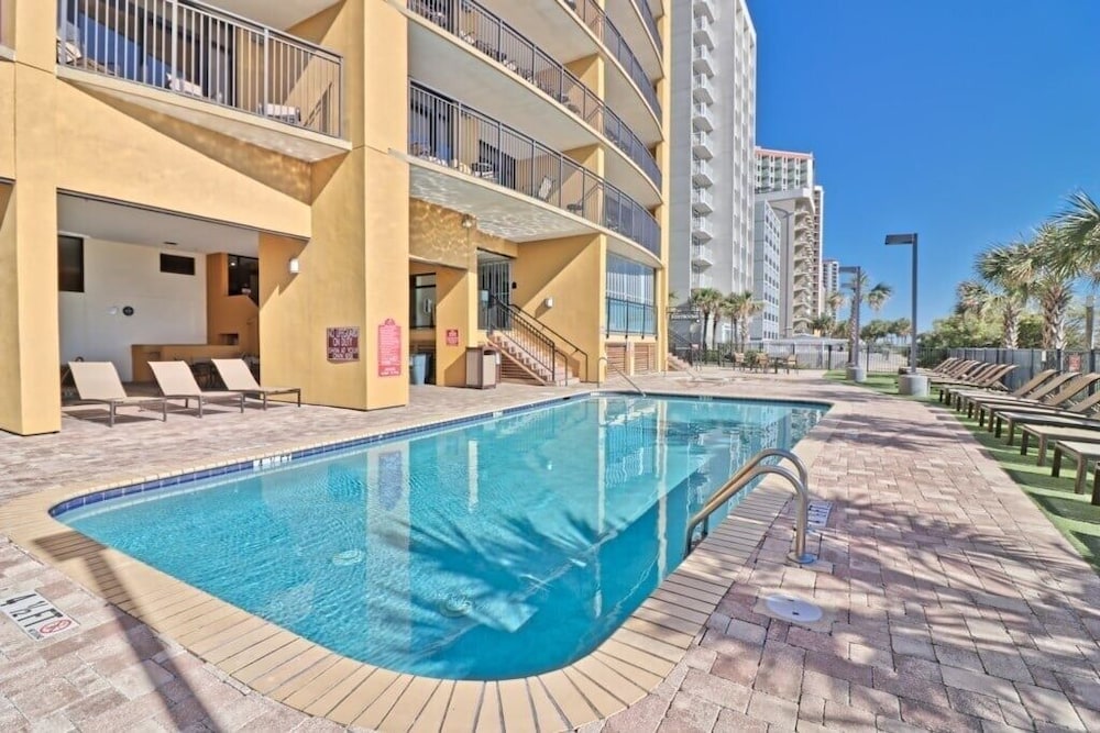Anderson Ocean Club 810 2 Bedroom Condo