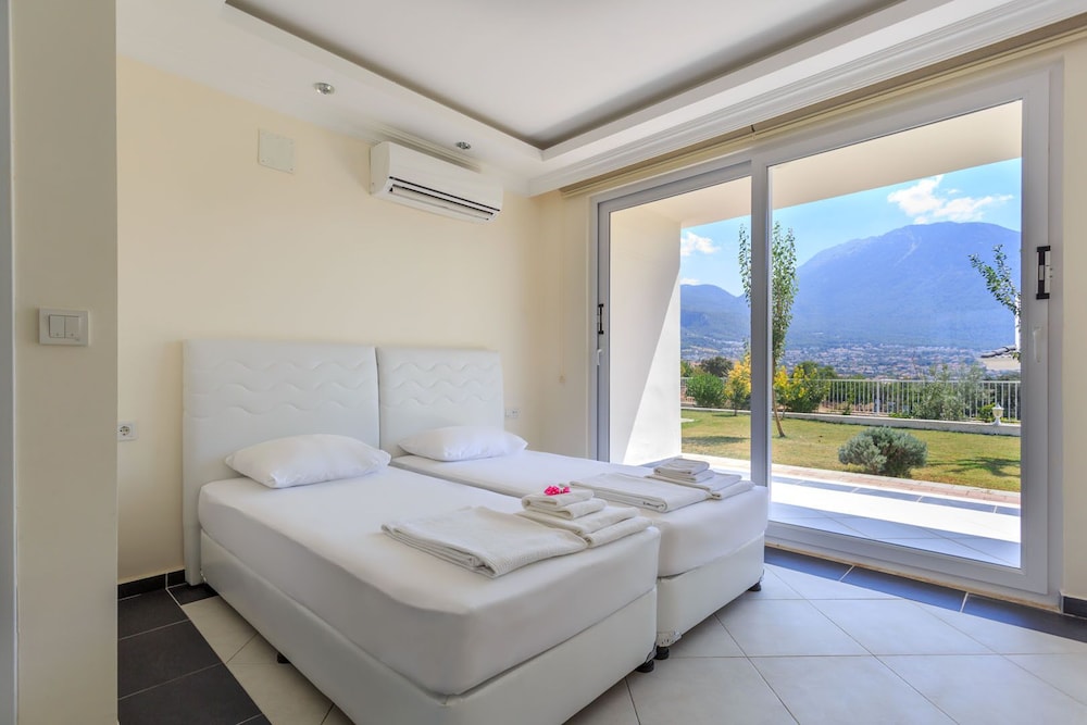 Residence Villa 5 view 4