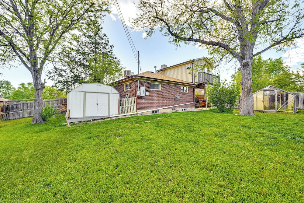 Near Family-friendly Attractions: Northglenn Home!
