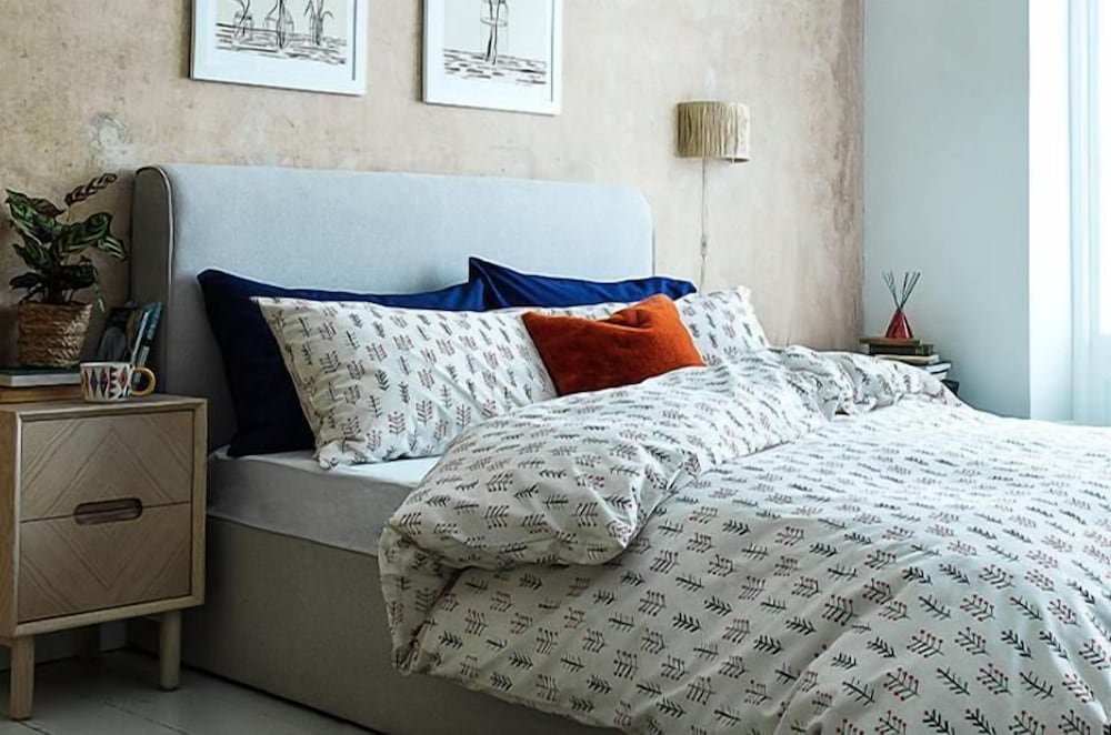 Waterfront Boutique Suites - Image 5