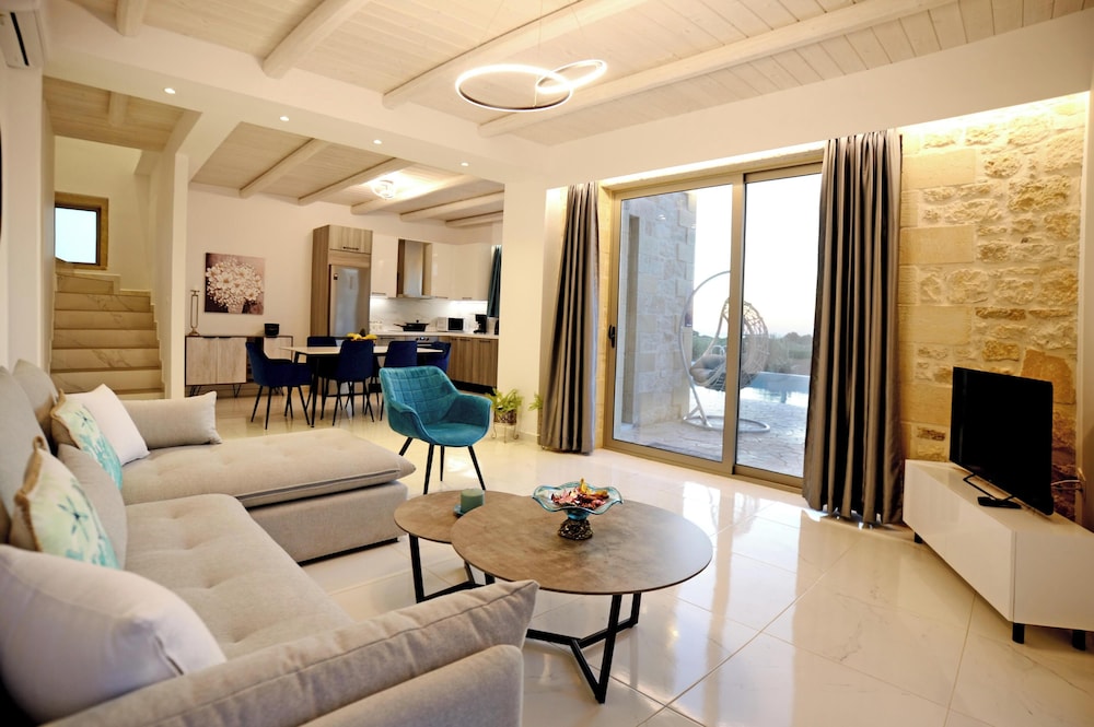 Koukis Villa With Sea View