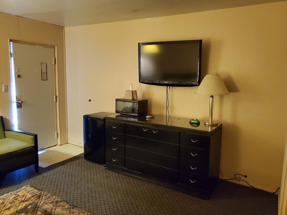 Grants Vacations - Sands Motel - Property Image 32