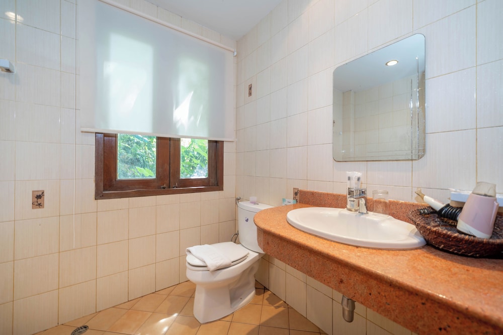 Emerald Hill Villas