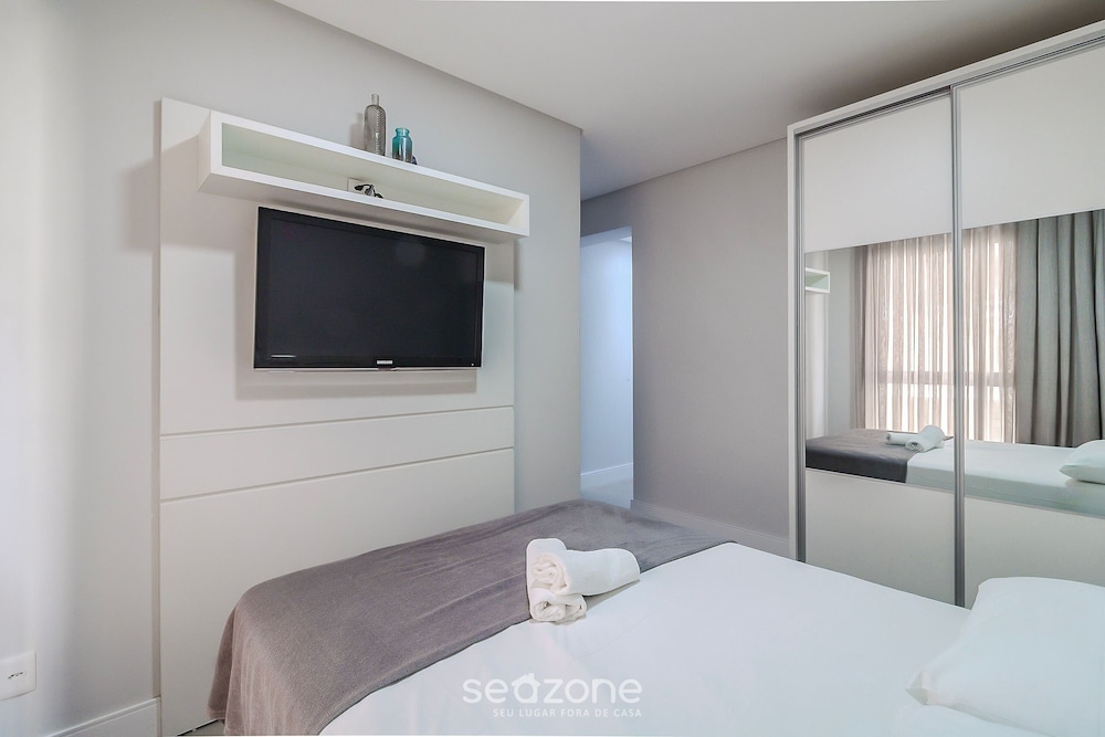 CSD - Apartments Near Bombas Beach