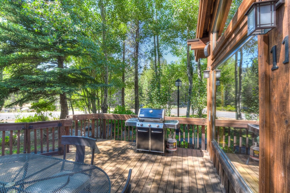 Lake Tahoe Vacations - Squaw Creek Barrel - Property Image 1