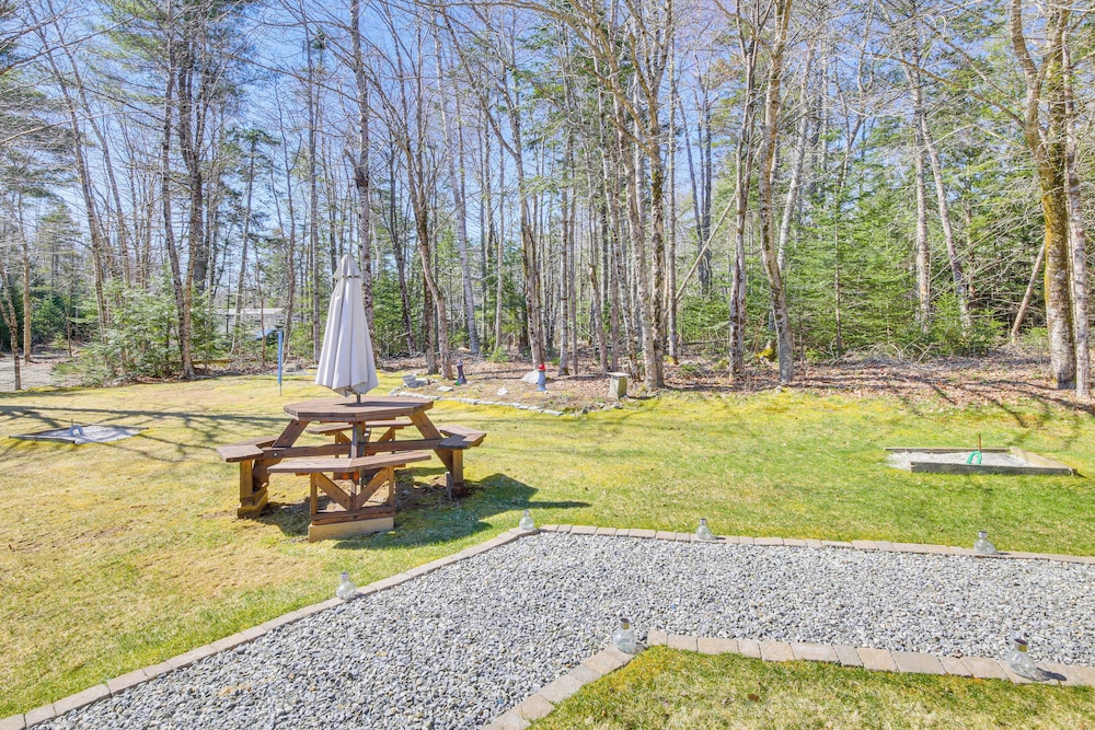 Rustic Searsport Cabin: Loft + Sunroom on 10 Acres view 5