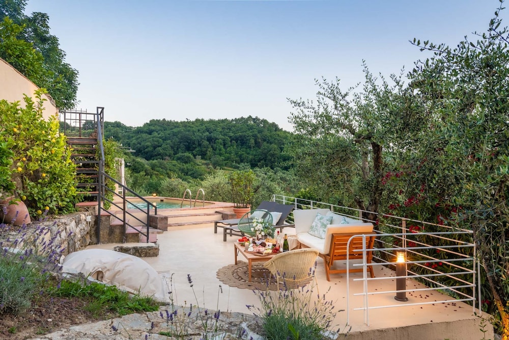 Le Due Terre Farmhouse