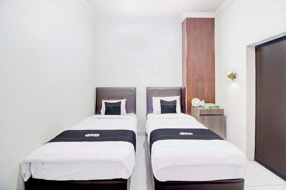 Collection O Omah Joyo Solo Inn Near Keraton Surakarta
