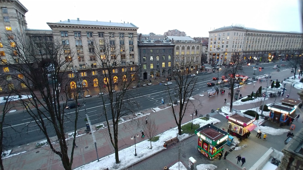 Kyiv Apartments
