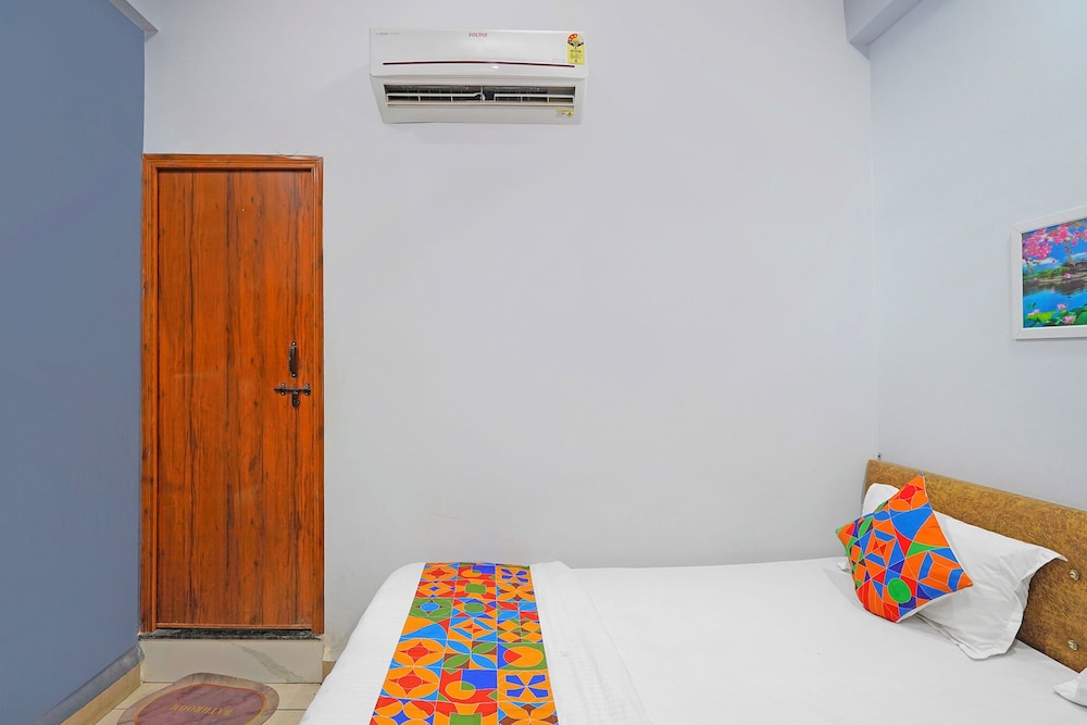 Fabhotel Super Corridor