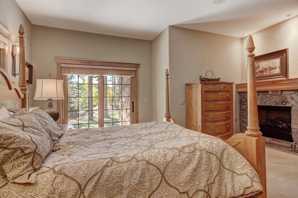 Christie Heights Retreat