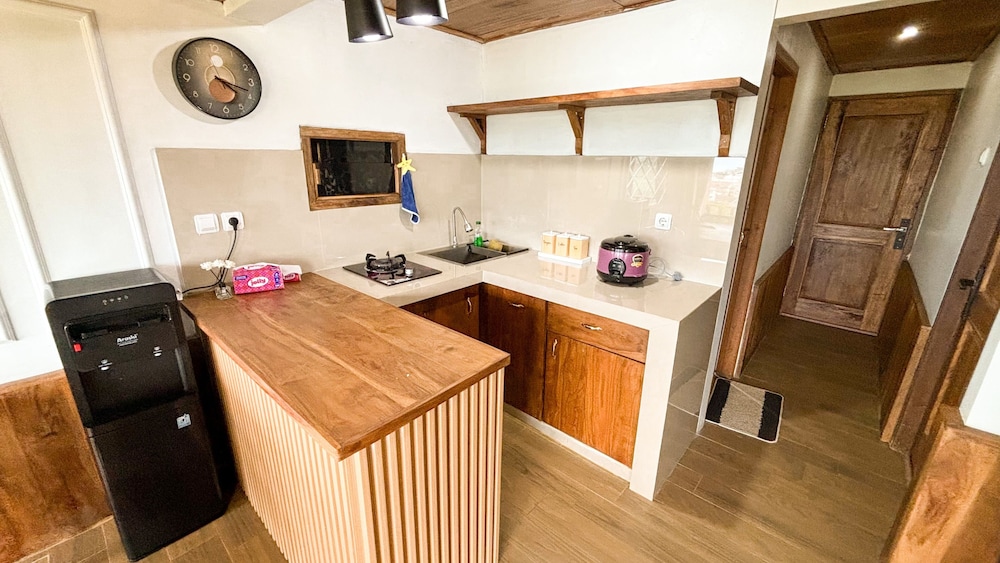 Hayasa Cabin Villa