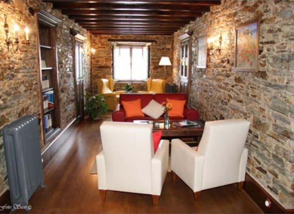 Casa Rural Vila Pomar view 2
