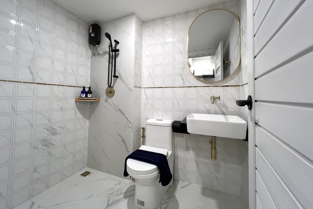 Travelier Hostel